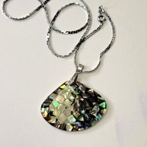 Genuine Abalone Shell Pendant Necklace Triangular Abalone Pendant Short Necklace